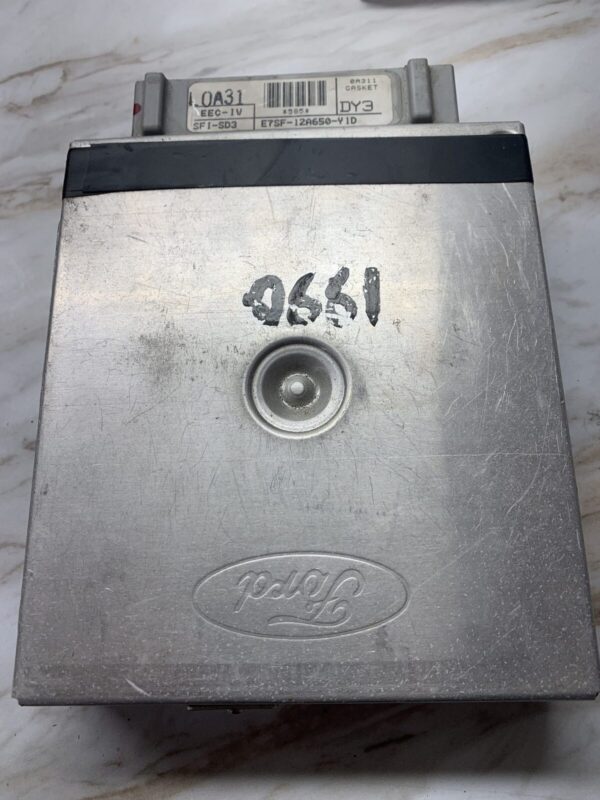 Lincoln Mark VII 88-92 ECM ECU Engine Control Module