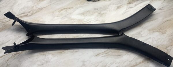 Lincoln Mark VII Inner Door Pillar - Right- Passenger