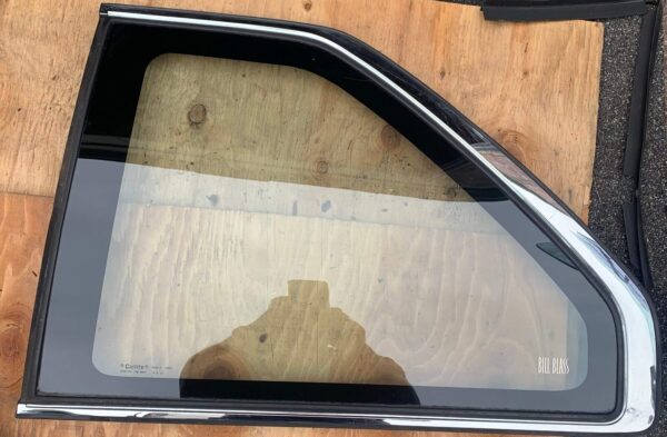 Lincoln Mark VII Opera Window
